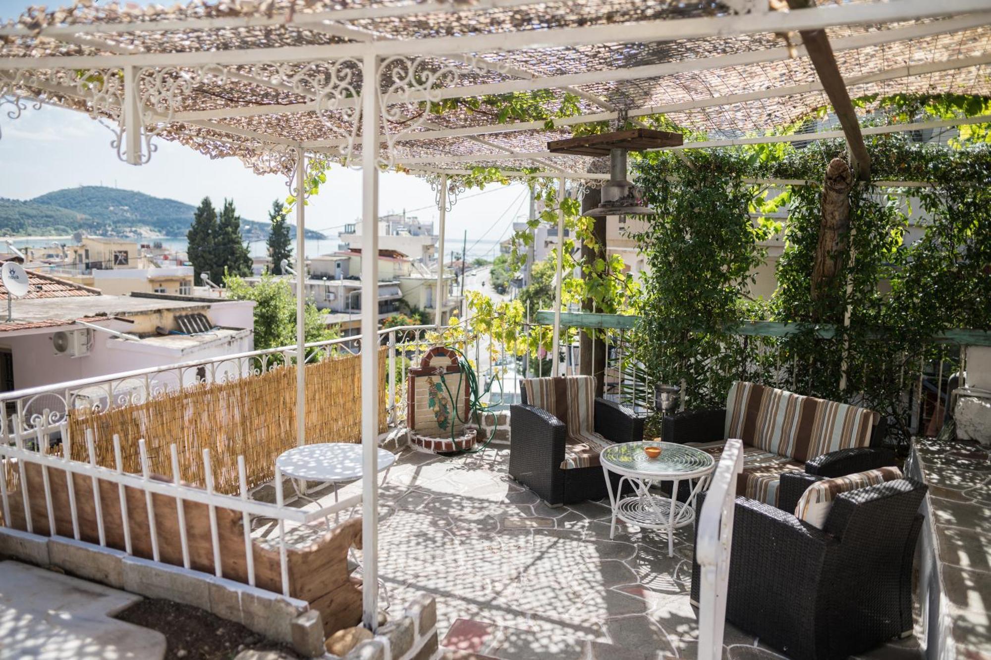 The Garden House Apartment Кавала Екстериор снимка