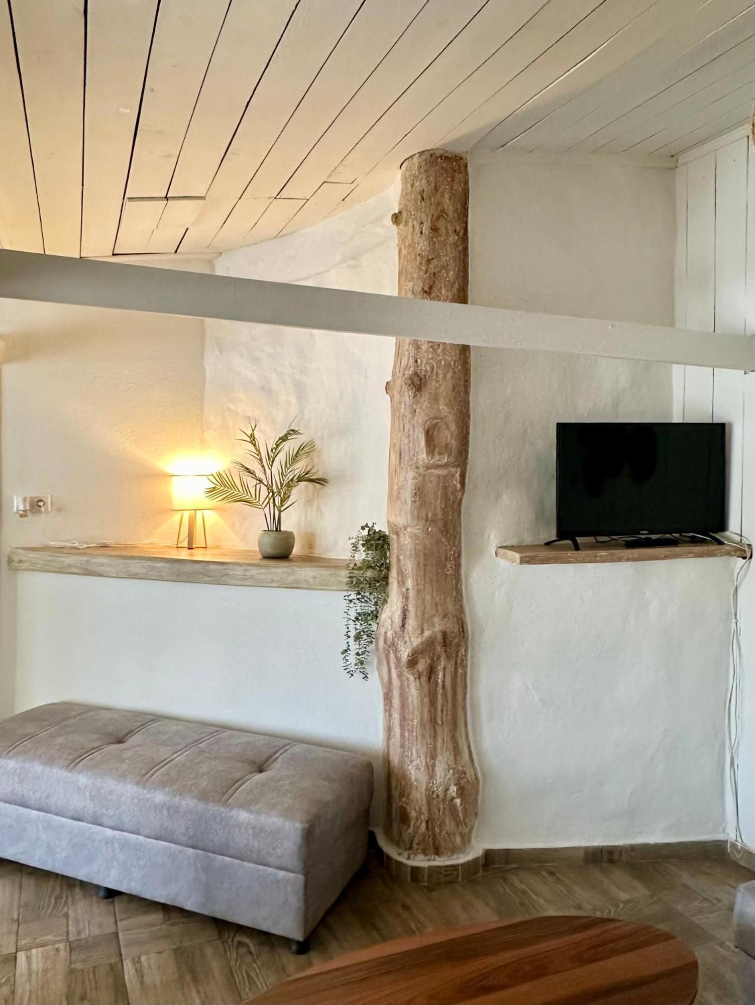 The Garden House Apartment Кавала Екстериор снимка