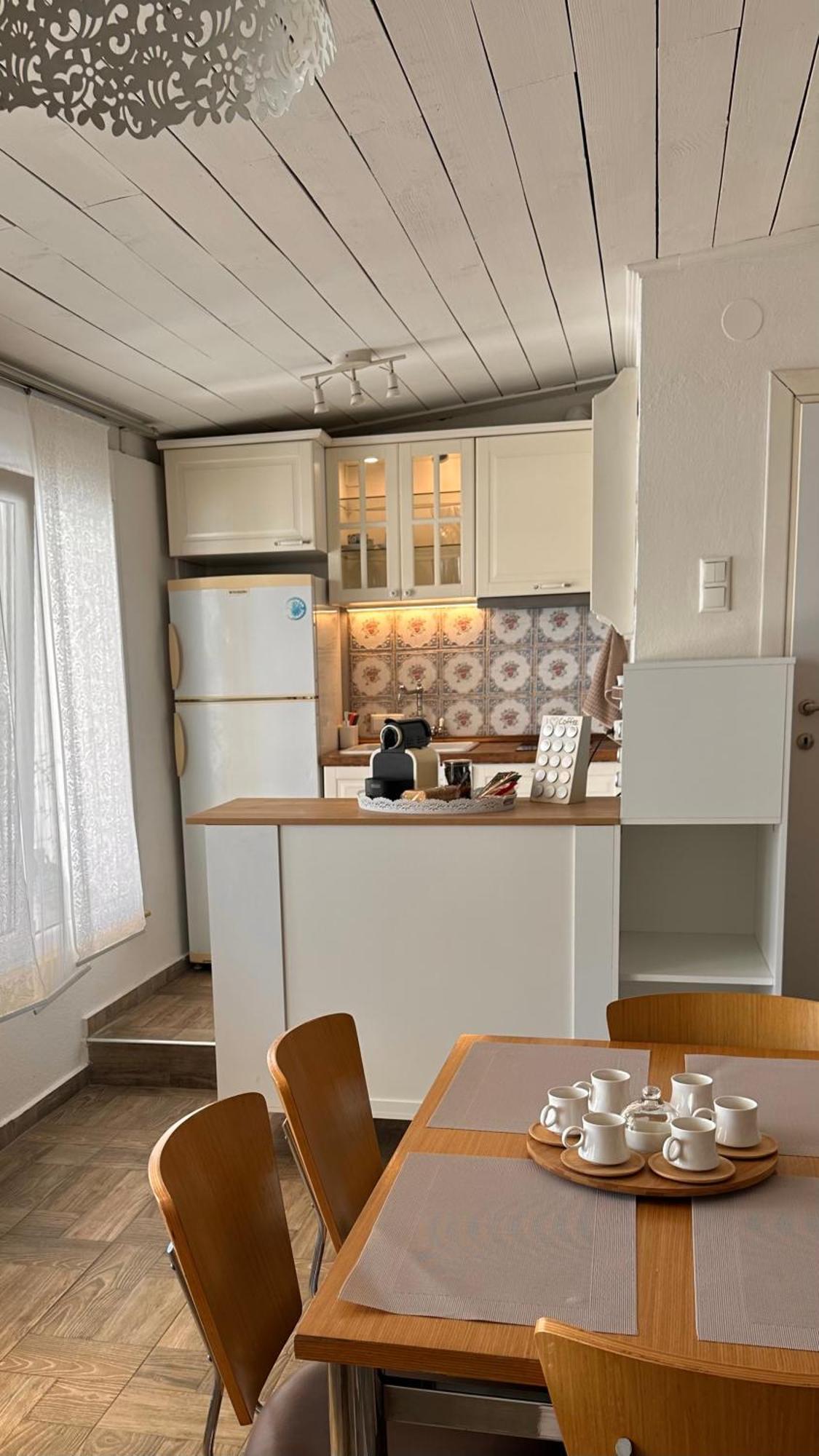 The Garden House Apartment Кавала Екстериор снимка